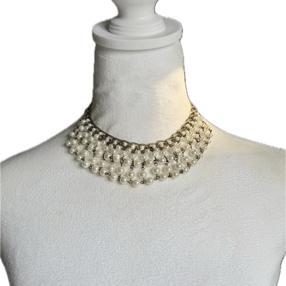 Cookie Lee Jewelry - 🦪 Elegant Faux Pearl Bib Necklace with Brass Tones by Cookie Lee
